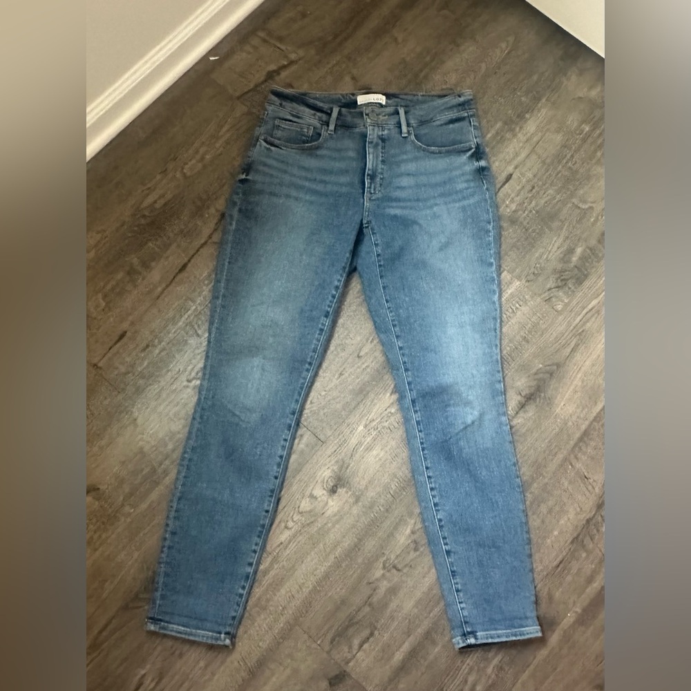 Loft Curvy Skinny Crop Jeans Size 28